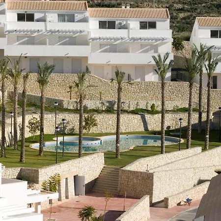 House With Communal Pool Holiday home